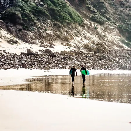Lodge The Ocean Spirits *